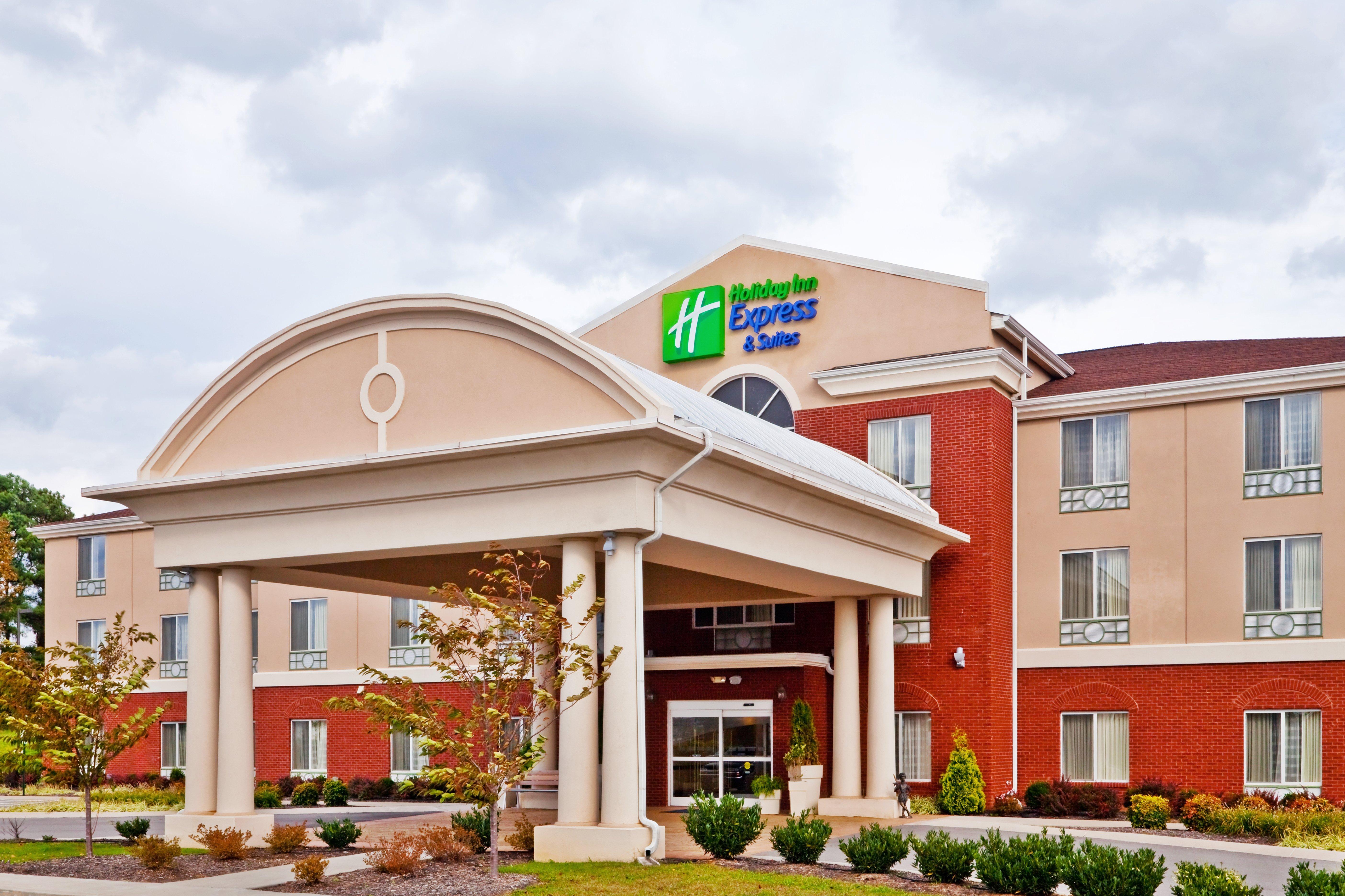Holiday Inn Express Hotel & Suites Dickson, An Ihg Hotel Экстерьер фото
